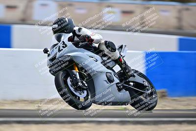 media/Apr-18-2025-TrackDaz (Fri) [[45f5874c44]]/B Group/Session 4 (Turn 6 - Outside)/